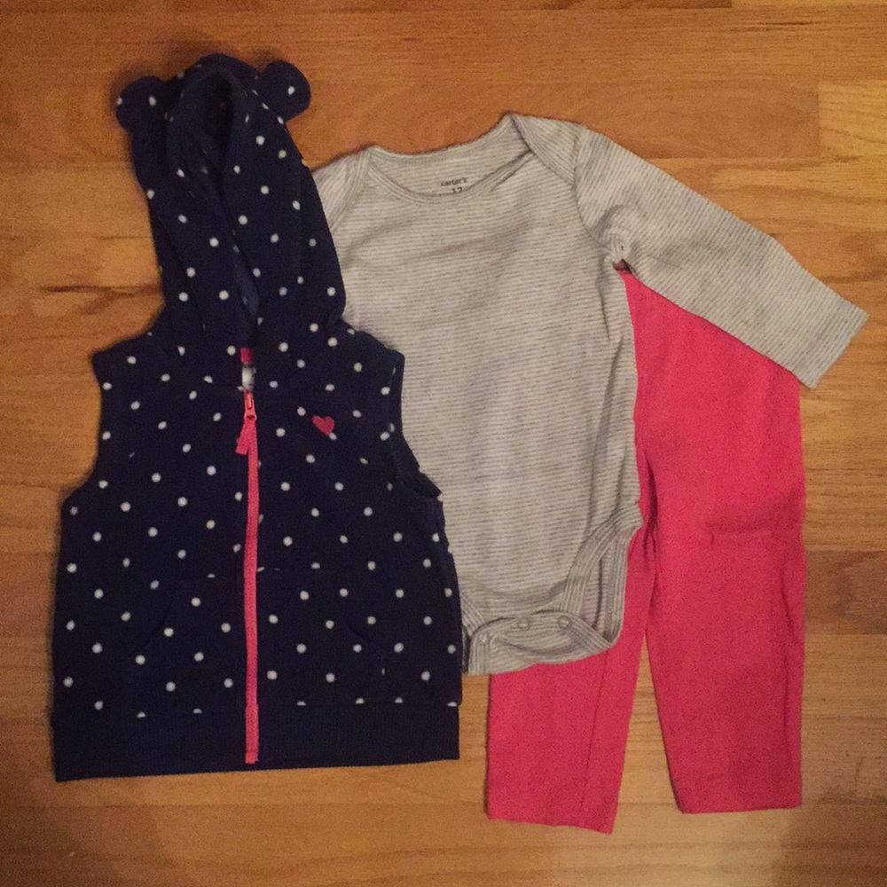 Carter’s Baby Girls 12 Months 3 piece set